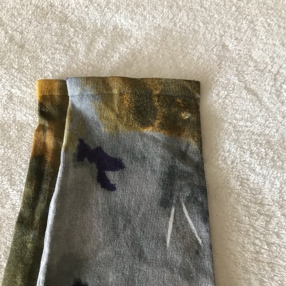 Vivianne Tam Leggings - Picture 6 of 7